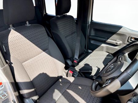 2024-Suzuki-Jimny-15-GLX-AllGrip-5-Door-Auto_17
