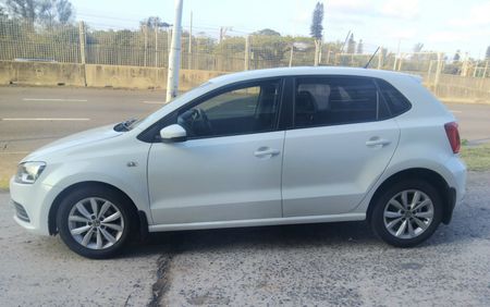 2023-Volkswagen-Polo-Vivo-14-Trendline-5-dr_5