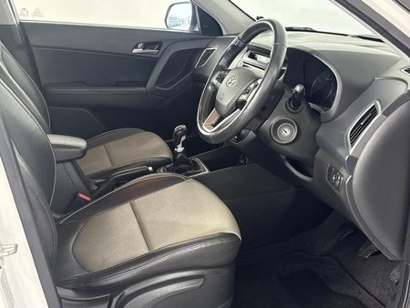 2018-Hyundai-Creta-16-Executive_9