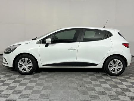 2020-Renault-Clio-IV-900T-Authentique-5-dr-66kW_16