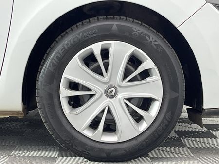2020-Renault-Clio-IV-900T-Authentique-5-dr-66kW_3