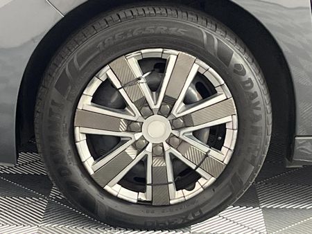 2011-Peugeot-207-14-PopArt-5-dr_3
