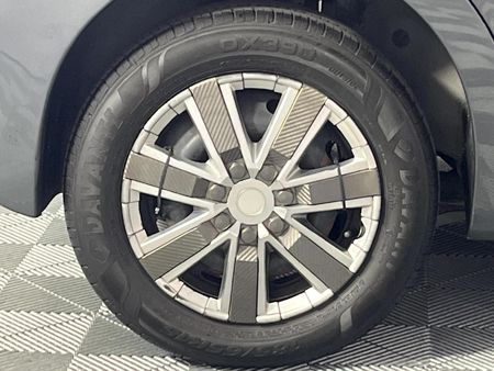 2011-Peugeot-207-14-PopArt-5-dr_6
