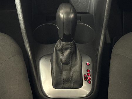 2024-Volkswagen-Polo-Vivo-16-Comfortline-Auto-5-dr_10