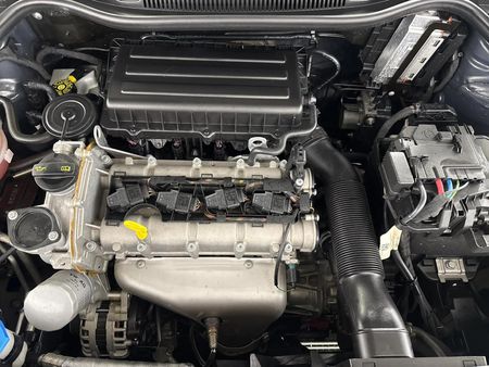 2024-Volkswagen-Polo-Vivo-16-Comfortline-Auto-5-dr_12