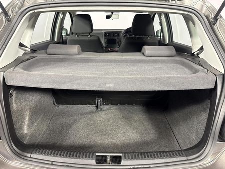 2024-Volkswagen-Polo-Vivo-16-Comfortline-Auto-5-dr_13