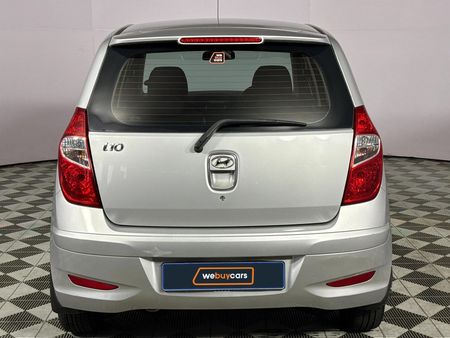 2016-Hyundai-i10-11-Motion-Auto_17