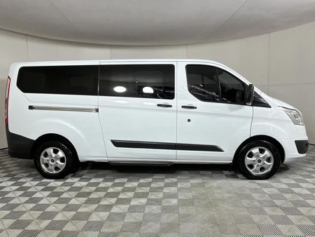 2018-Ford-Tourneo-Custom-22-TDCi-Trend-LWB-92kW_18