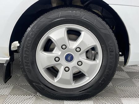 2018-Ford-Tourneo-Custom-22-TDCi-Trend-LWB-92kW_5