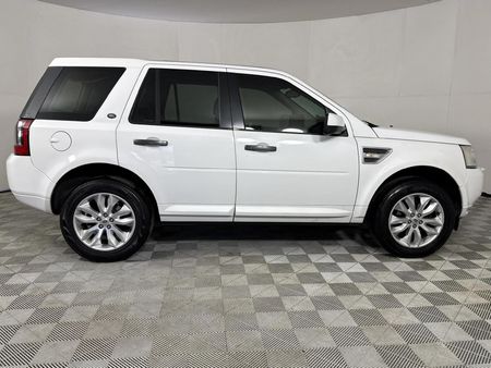 2011-Land-Rover-Freelander-II-22-SD4-SE-Auto_16