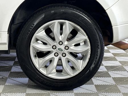 2011-Land-Rover-Freelander-II-22-SD4-SE-Auto_6