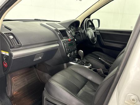 2011-Land-Rover-Freelander-II-22-SD4-SE-Auto_8