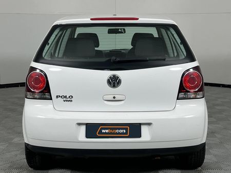 2012-Volkswagen-Polo-Vivo-14-5-dr_15