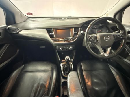 2018-Opel-Crossland-X-12T-Enjoy_1