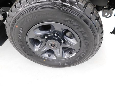 2026-Toyota-Land-Cruiser-79-45-D-Single-Cab_1