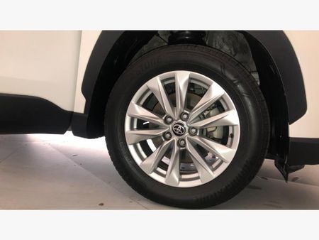 2023-Toyota-Corolla-Cross-18-XS_9