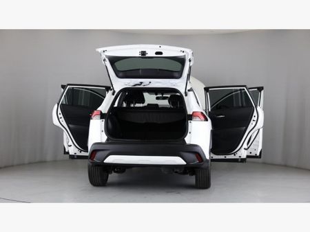 2023-Toyota-Corolla-Cross-18-XS_13