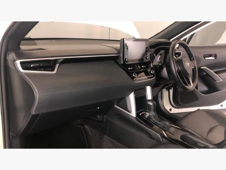 2023-Toyota-Corolla-Cross-18-XS_14