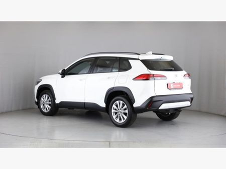 2023-Toyota-Corolla-Cross-18-XS_19