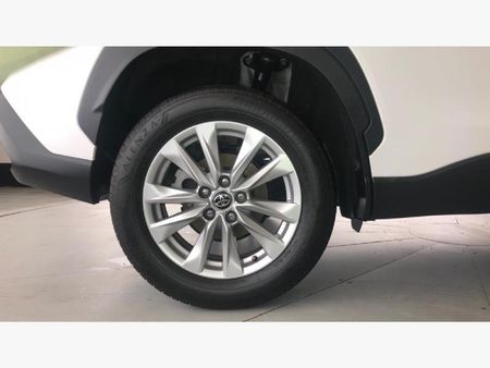 2023-Toyota-Corolla-Cross-18-XS_25