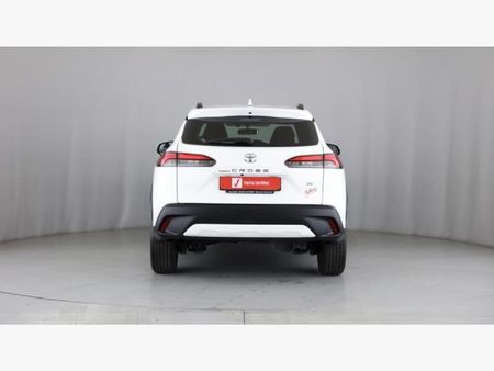 2023-Toyota-Corolla-Cross-18-XS_4