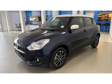2022-Suzuki-Swift-12-GLX_2