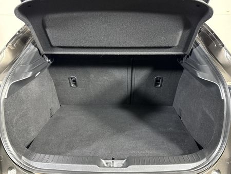 2021-Mazda-CX-30-20-Individual-Auto_13