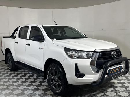 2022-Toyota-Hilux-24-GD-6-Raised-Body-Raider-Double-Cab_15