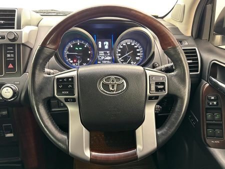 2014-Toyota-Land-Cruiser-Prado-30-TDI-VX-Auto_11