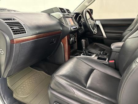2014-Toyota-Land-Cruiser-Prado-30-TDI-VX-Auto_8