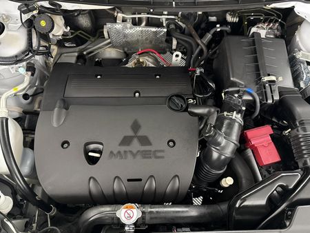 2023-Mitsubishi-ASX-20-ES-CVT_13