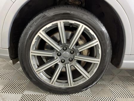 2017-Audi-Q7-30-TDI-quattro-Auto-45-TDI_4
