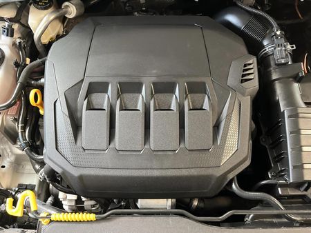 2024-Volkswagen-Polo-20-GTI-Auto-147kW_12
