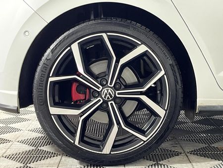 2024-Volkswagen-Polo-20-GTI-Auto-147kW_7