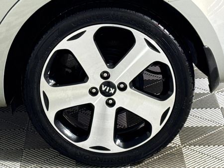 2013-Kia-Rio-14-Tec-5-dr_6