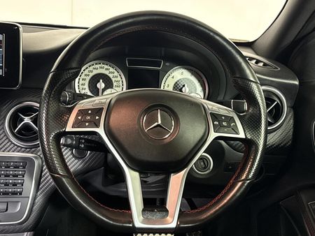 2014-Mercedes-Benz-A-Class-A-180-BE-AMG-Sport-Auto_10