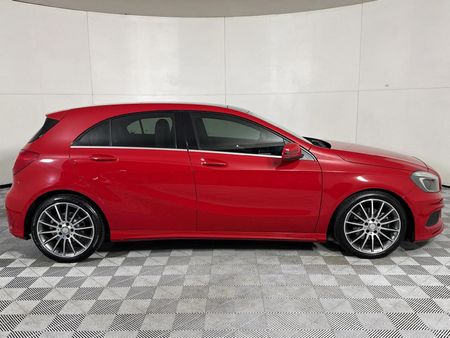 2014-Mercedes-Benz-A-Class-A-180-BE-AMG-Sport-Auto_15