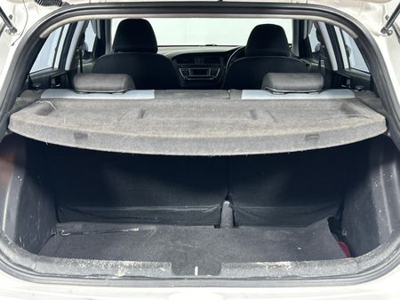 2016-Hyundai-i20-14-N-Series_14