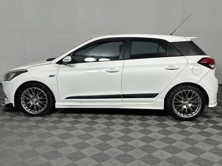 2016-Hyundai-i20-14-N-Series_19