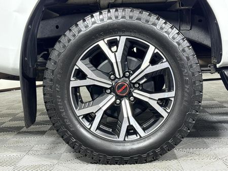2024-Isuzu-D-Max-19-DDI-HR-X-Rider-Auto-Double-Cab_7