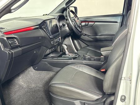 2024-Isuzu-D-Max-19-DDI-HR-X-Rider-Auto-Double-Cab_8