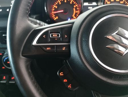 2025-Suzuki-Jimny-15-GLX-AllGrip-5-Door_17
