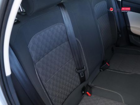 2023-Volkswagen-Polo-Classic-Polo-16_17