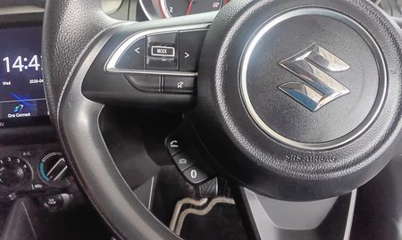 2024-Suzuki-Swift-12-GL_15