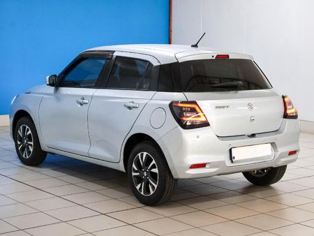 2025-Suzuki-Swift-12-GLX-Auto_10