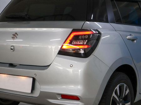2025-Suzuki-Swift-12-GLX-Auto_11