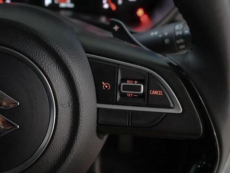 2025-Suzuki-Swift-12-GLX-Auto_23