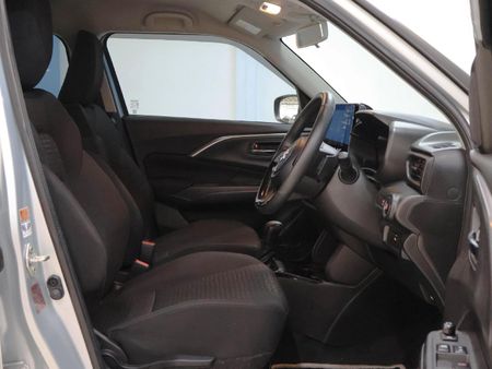 2025-Suzuki-Swift-12-GLX-Auto_24