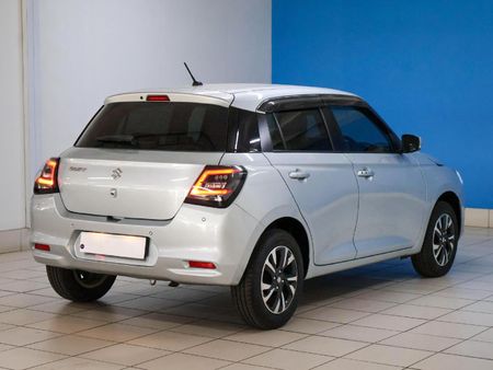 2025-Suzuki-Swift-12-GLX-Auto_8