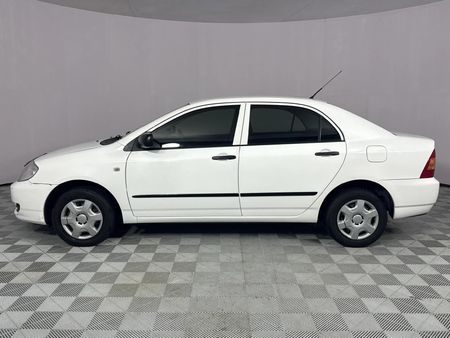2007-Toyota-Corolla-140i_14